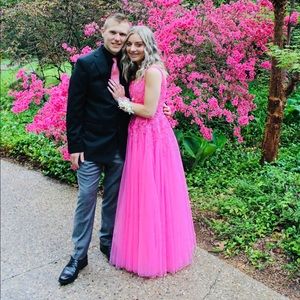 Sherri Hill designer prom dress. Only warn for a few hours. Height- 5’2/5’3.